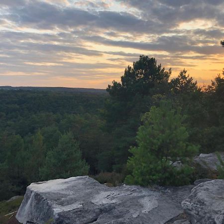 Chambres Au Coeur Du Massif Des Trois Pignons Noisy-sur-Ecole Bagian luar foto